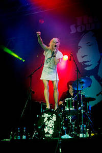2007-07-06 - The Sounds från Roskildefestivalen, Roskilde