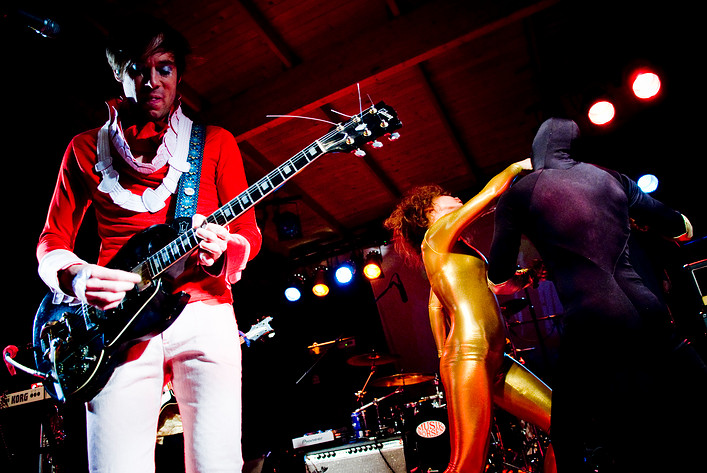 2007-07-26 - Of Montreal från Emmabodafestivalen, Emmaboda