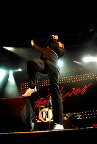 2007-07-26 - The Hives från Storsjöyran, Östersund