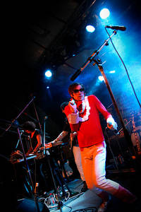 2007-07-27 - Of Montreal från Storsjöyran, Östersund