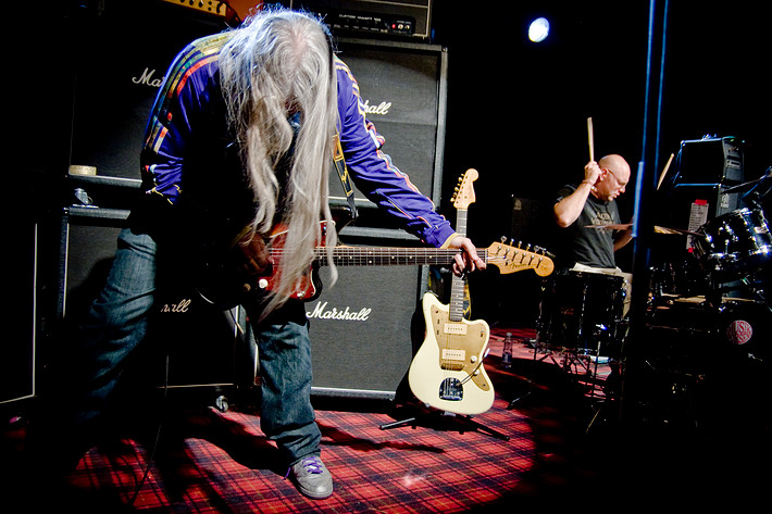 2007-07-28 - Dinosaur Jr från Emmabodafestivalen, Emmaboda