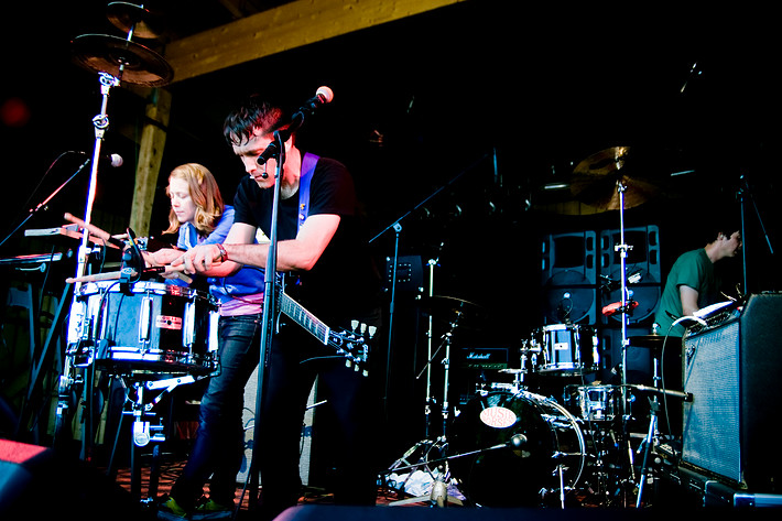 2007-07-28 - Xiu Xiu från Emmabodafestivalen, Emmaboda