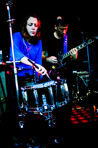 2007-07-28 - Xiu Xiu från Emmabodafestivalen, Emmaboda