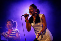 2007-08-10 - The Go! Team från Way Out West, Göteborg