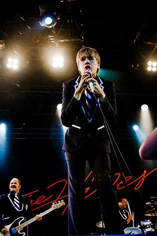 2007-08-10 - The Hives från Way Out West, Göteborg