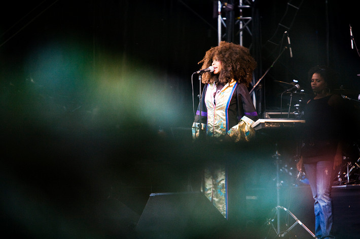2007-08-11 - Erykah Badu från Way Out West, Göteborg