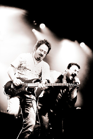 2007-08-15 - Toto från Skycom Arena, Umeå