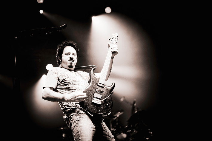 2007-08-15 - Toto från Skycom Arena, Umeå