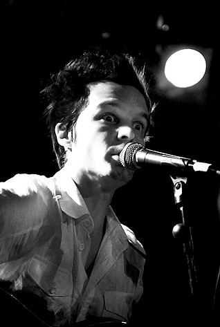 2007-08-17 - The Tallest Man On Earth från Debaser Slussen, Stockholm