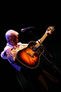 2007-09-13 - Nick Lowe från Uppsala Konsert och Kongress, Uppsala
