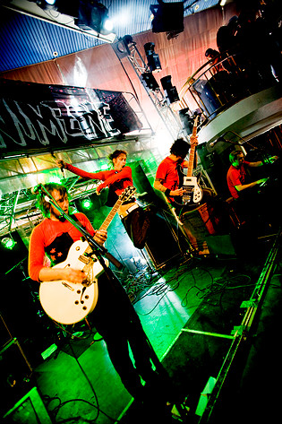 2007-09-20 - The (International) Noise Conspiracy från Rocknrollbåten, Östersjön