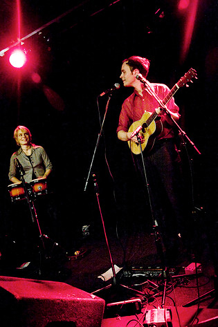 2007-10-02 - Jens Lekman från Guitars, Umeå