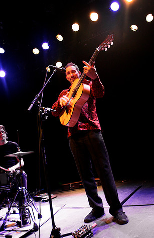 2007-10-04 - Jonathan Richman från Trädgår'n, Göteborg