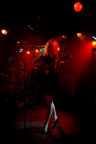2007-10-23 - Jonna Lee från Debaser Slussen, Stockholm