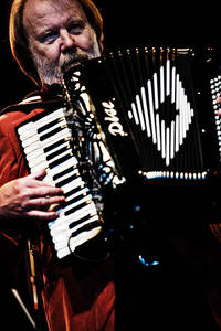 2007-10-25 - Benny Anderssons Orkester med Helen Sjöholm och Tommy Körberg från Globen, Stockholm
