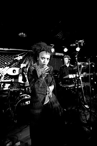 2007-10-26 - Val & The Bitches från Rookiefestivalen, Hultsfred