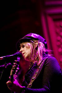 2007-10-29 - Lucinda Williams från Berns, Stockholm