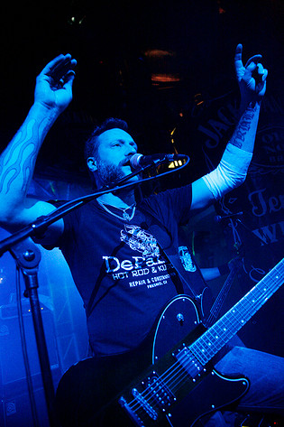 2007-11-09 - Mustasch från Bandit the boat 4, Stockholm