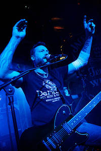 2007-11-09 - Mustasch från Bandit the boat 4, Stockholm