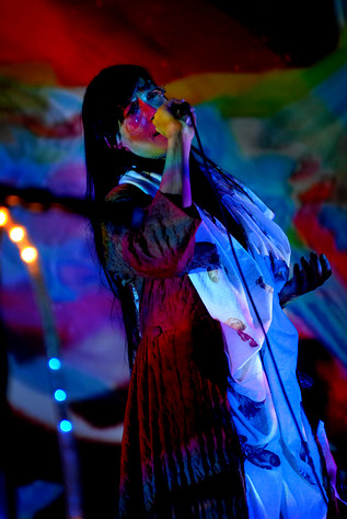 2007-11-11 - CocoRosie från Debaser Medis, Stockholm