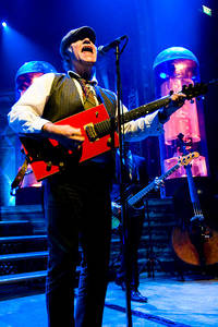 2007-11-11 - Kim Larsen & Kjukke från Berns, Stockholm