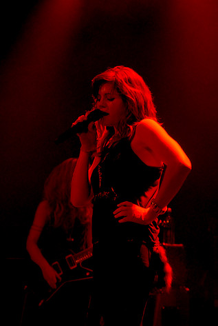 2007-11-13 - The Donnas från Debaser Medis, Stockholm