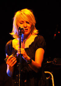 2007-11-25 - Louise Hoffsten från Rival, Stockholm