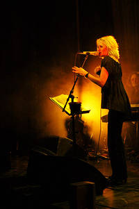 2007-11-25 - Louise Hoffsten från Rival, Stockholm