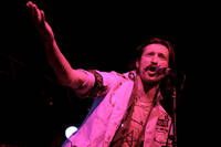 2007-11-29 - Gogol Bordello från Chalmers, Göteborg