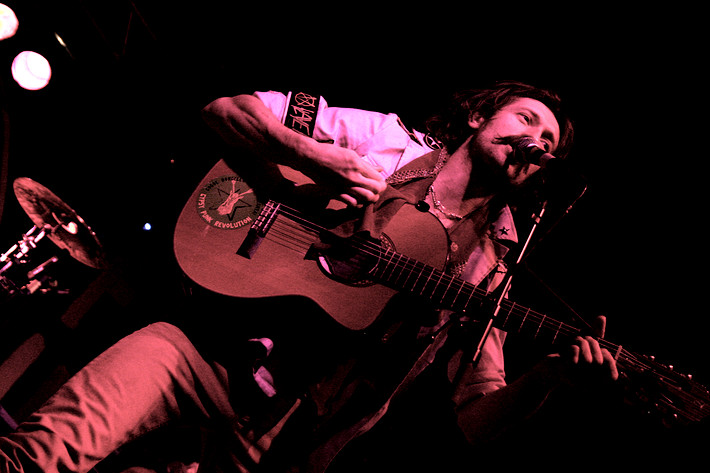 2007-11-29 - Gogol Bordello från Chalmers, Göteborg