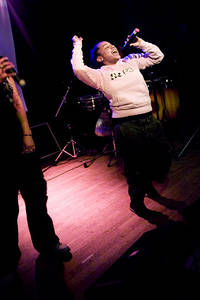 2007-11-30 - Ayesha från Digital Tone Festival, Umeå