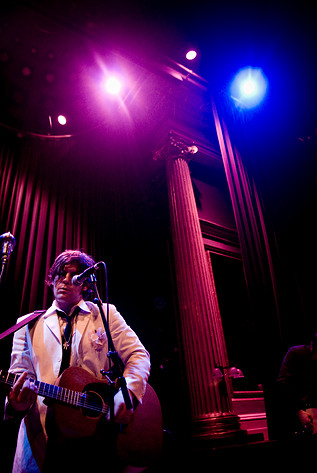 2007-12-01 - Ed Harcourt från Nalen, Stockholm