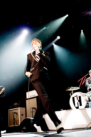 2007-12-03 - The Hives från Annexet, Stockholm