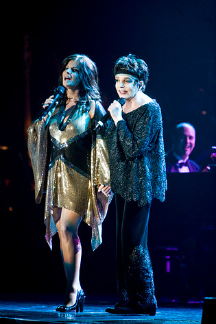 2007-12-06 - Liza Minnelli från Hovet, Stockholm