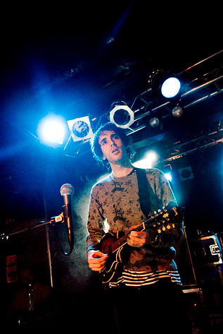 2007-12-11 - The Thrills från Debaser Slussen, Stockholm