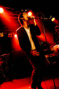 2007-12-11 - The Thrills från Debaser Slussen, Stockholm