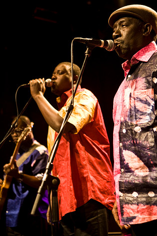 2007-12-14 - Orchestra Baobab från Kägelbanan, Stockholm