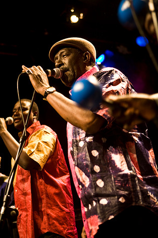 2007-12-14 - Orchestra Baobab från Kägelbanan, Stockholm
