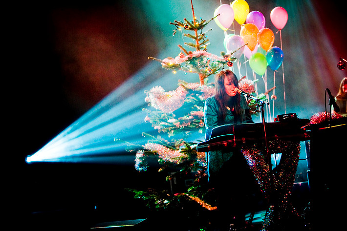 2007-12-20 - The Magic Numbers från Cirkus, Stockholm
