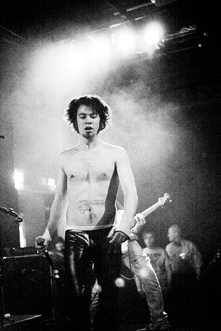 2008-01-25 - Kautschuk från Amplified, Umeå