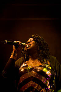 2008-02-05 - Angie Stone från Berns, Stockholm
