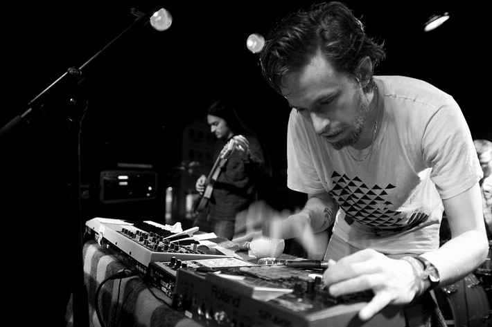 2008-02-26 - Yeasayer från Pustervik, Göteborg