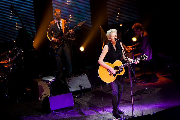 2008-03-04 - Eva Dahlgren från Stora Teatern, Göteborg