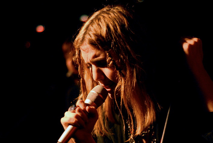 2008-03-05 - Lykke Li från Nefertiti, Göteborg