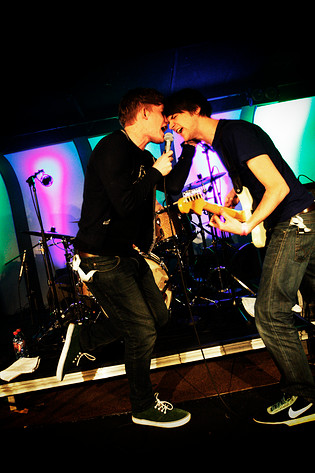 2008-03-27 - Los Campesinos! från Umeå Open, Umeå