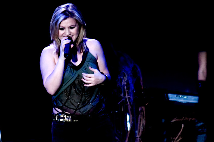 2008-04-11 - Kelly Clarkson från Annexet, Stockholm
