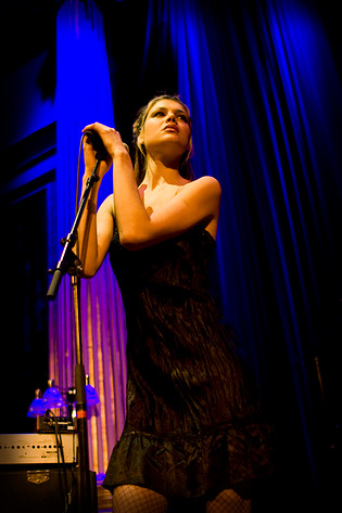 2008-04-11 - Nouvelle Vague från Nalen, Stockholm