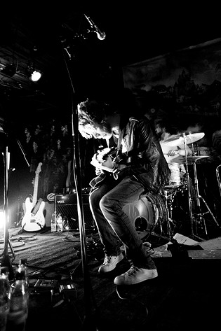 2008-04-11 - Kristofer Åström and Rainaways från Cafe Glocksee, Hannover