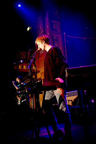 2008-04-18 - Cut Copy från Berns, Stockholm
