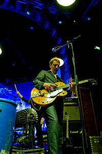 2008-04-27 - Einstürzende Neubauten från Berns, Stockholm